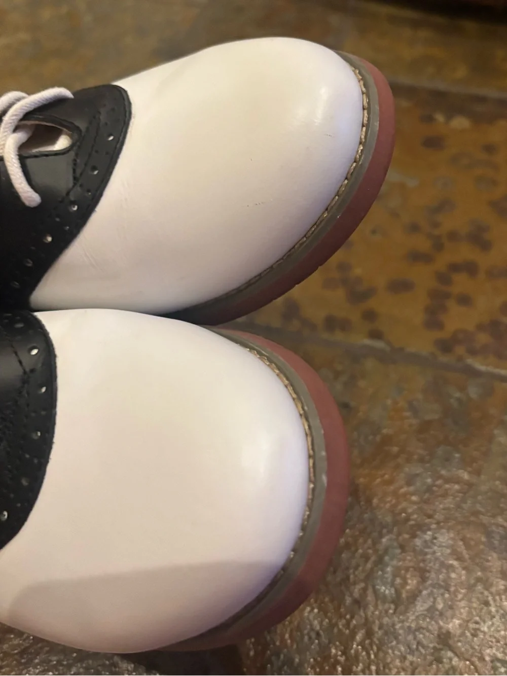 Eastland Saddle Shoes - Picture 6 of 10